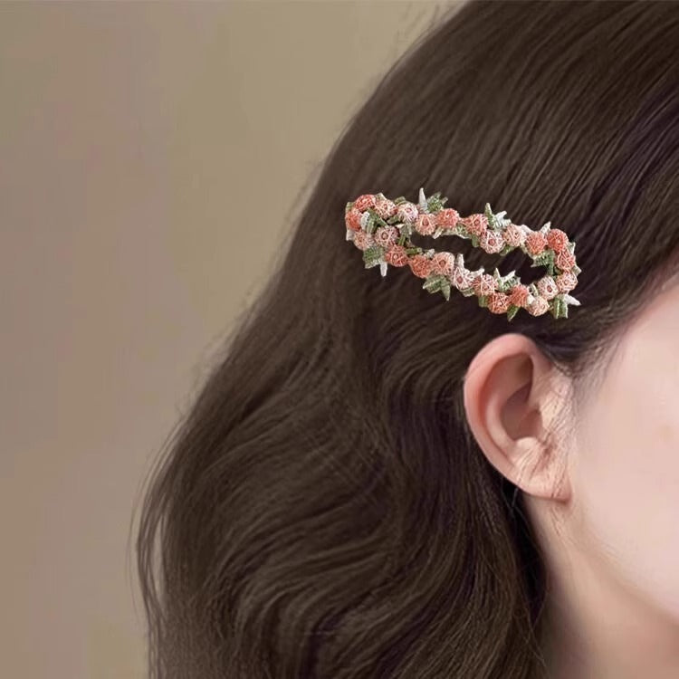 Chinese Embroidery High-end Pink Flower Hair Clip for Women 2025 New Sweet Heart BB Clip Forehead Side Bangs Hairpin Hair Accessory
