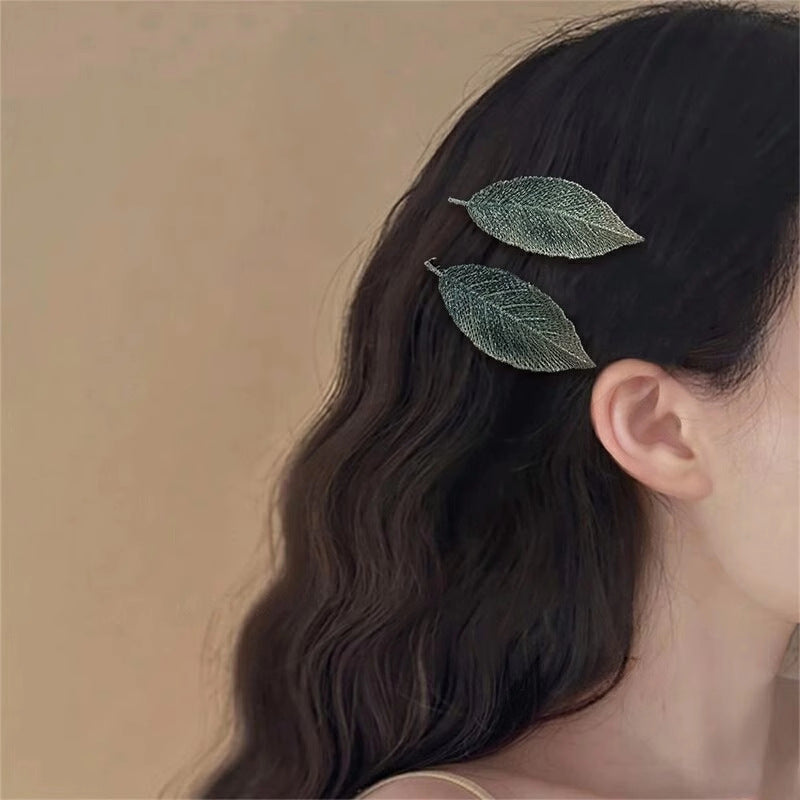 Cute Butterfly Fresh Girl Embroidered Leaf Hair Clip Women Bangs Broken Hair BB Clip Elegant Temperament Gradient Side Hair Clip