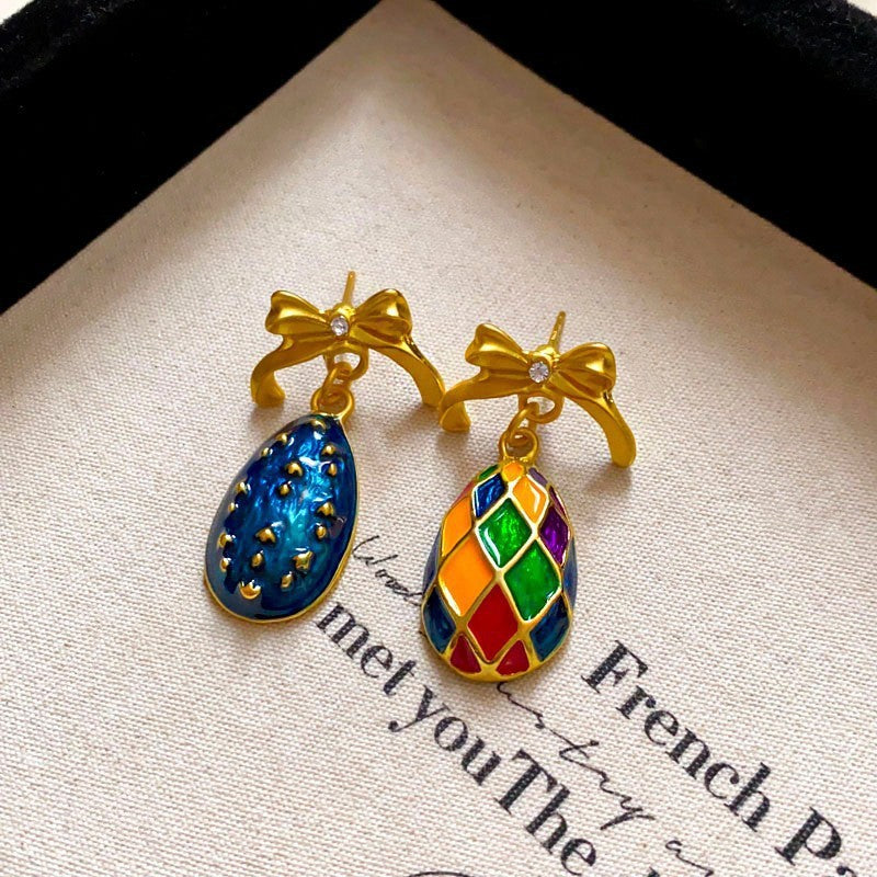 Flower Heart Necklace Vintage Style Collarbone Chain Light Luxury High-end Feel Jewelry