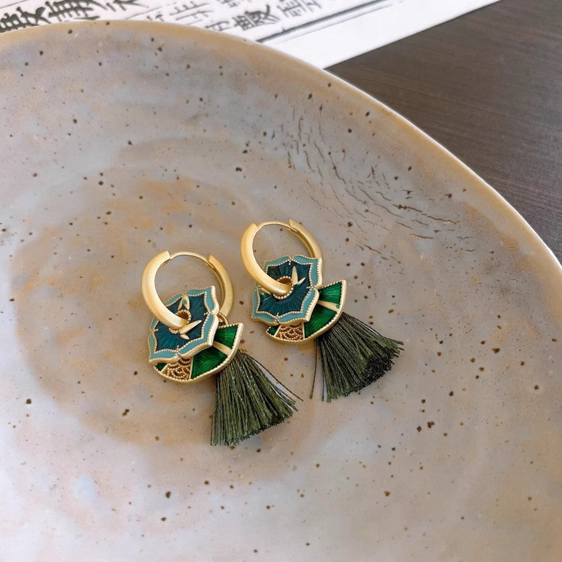 Chinese Style Enamel Drop Glaze Fan Earrings for Women, Niche High-end Design, Multi-wear Painted Earrings