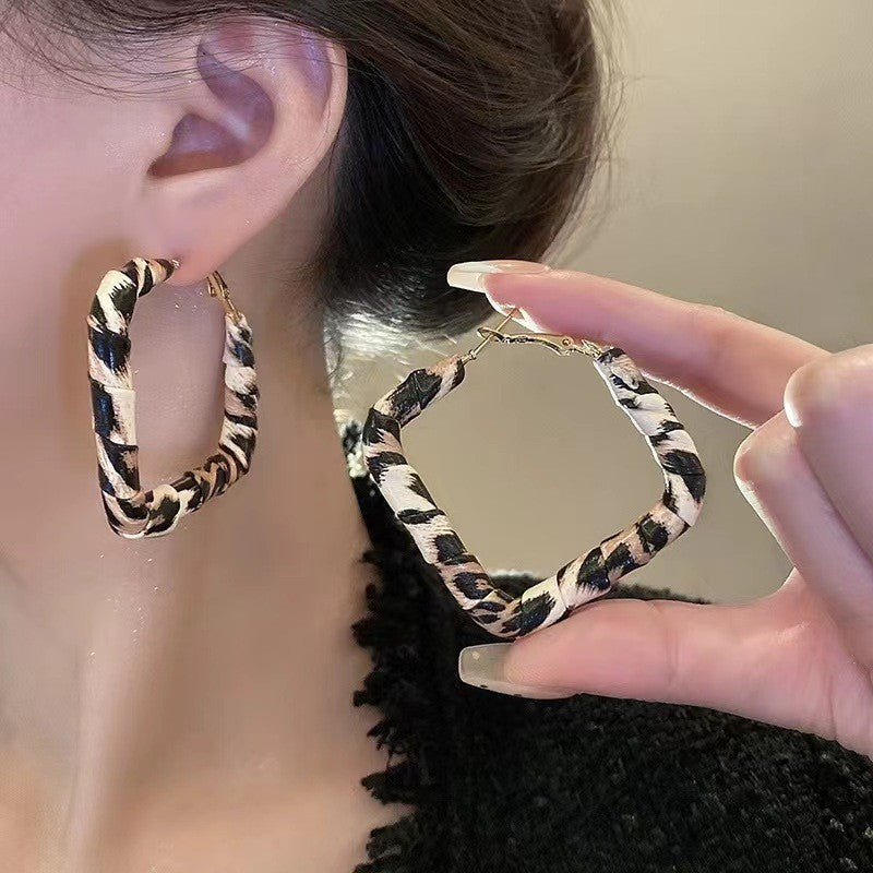 7902afb0-ffb9-4395-8fc4-faf0a0e54ac7