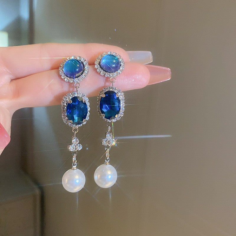 Flower Heart Necklace Vintage Style Collarbone Chain Light Luxury High-end Feel Jewelry