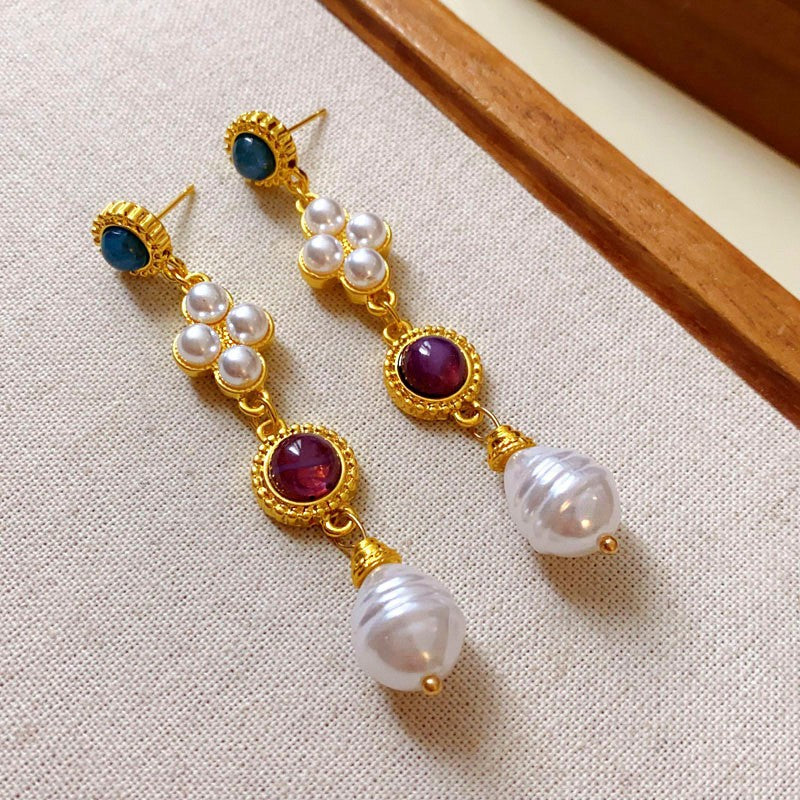 Flower Heart Necklace Vintage Style Collarbone Chain Light Luxury High-end Feel Jewelry